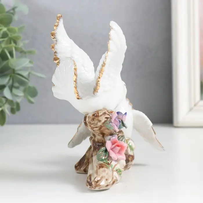 Сувенир керамика "Голуби на цветочной ветке" 12 см