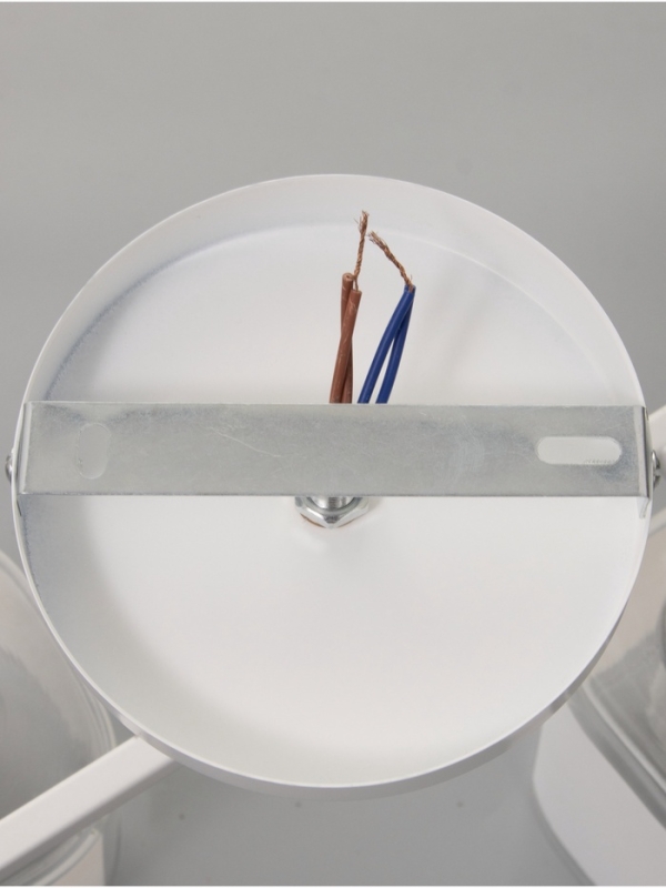 Люстра Люстра "Айрис" 2хЕ27 40Вт бело-хромовый 45х26х27 см BayerLux