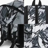 Рюкзак школьный &laquo;Абстракция&raquo;, 3 кармана, размер 30&times;13&times;42 см, чёрный