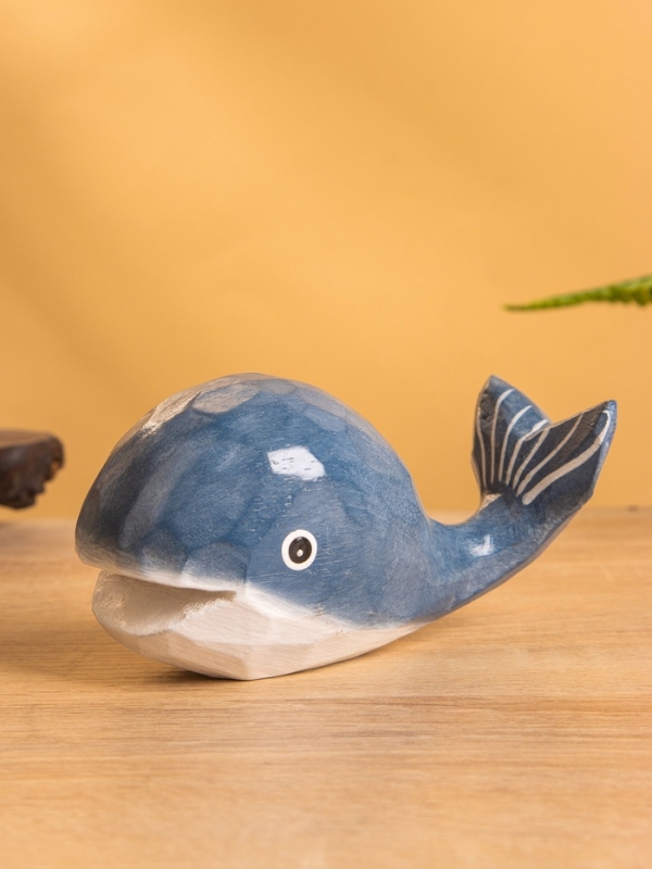 Сувенир «Кит»,13×5×7 +/- 1 см, дерево
