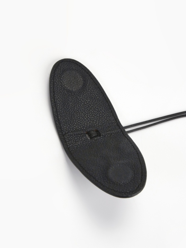 Держатель для очков на шею, шнурок  88 см, 4.5 х 7 см, чёрный Держатель для очков на шею, шнурок  88 см, 4.5 х 7 см, чёрный