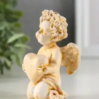 Фигура гипс "Ангел с сердцем" 6х8х5см, позолота