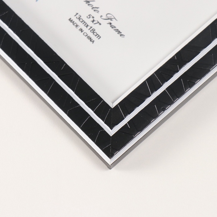 Фоторамка пластик 13х18 см Фоторамка пластик 13х18 см "Двойное сечение" чёрная 20,9х15,8х1 см