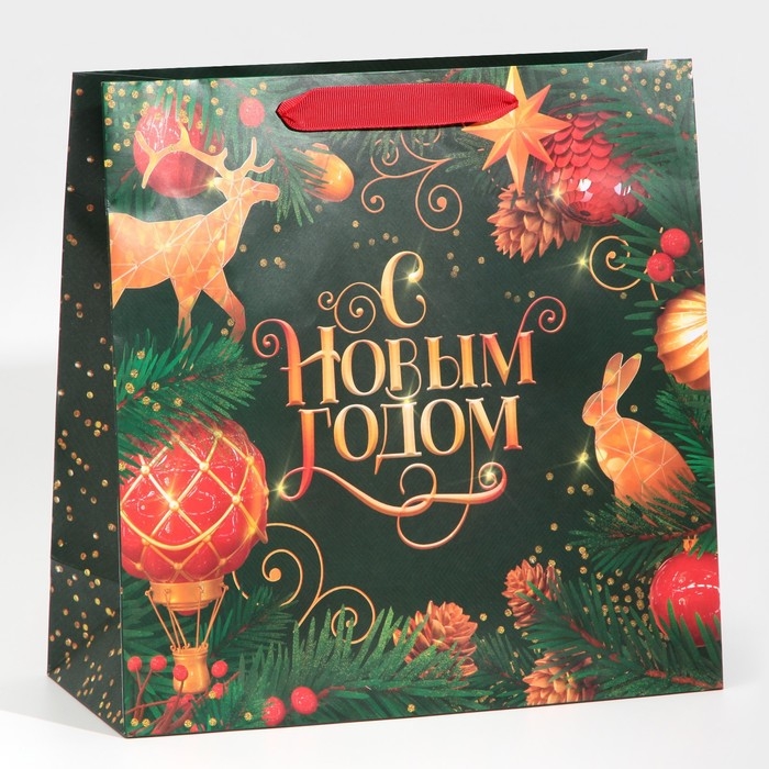 Пакет подарочный новогодний ламинированный квадратный «Gold», 30 х 30 х 12 см, Новый год Пакет подарочный новогодний ламинированный квадратный «Gold», 30 х 30 х 12 см, Новый год