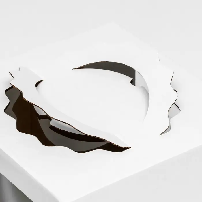 Коробка под торт 3 окна, с ручками, белая, 26&times;26&times;20 см