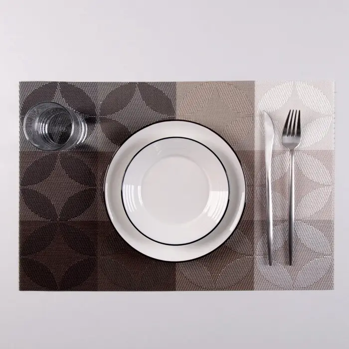 Салфетка сервировочная на стол Доляна &laquo;Пики&raquo;, 45&times;30 см, коричневая