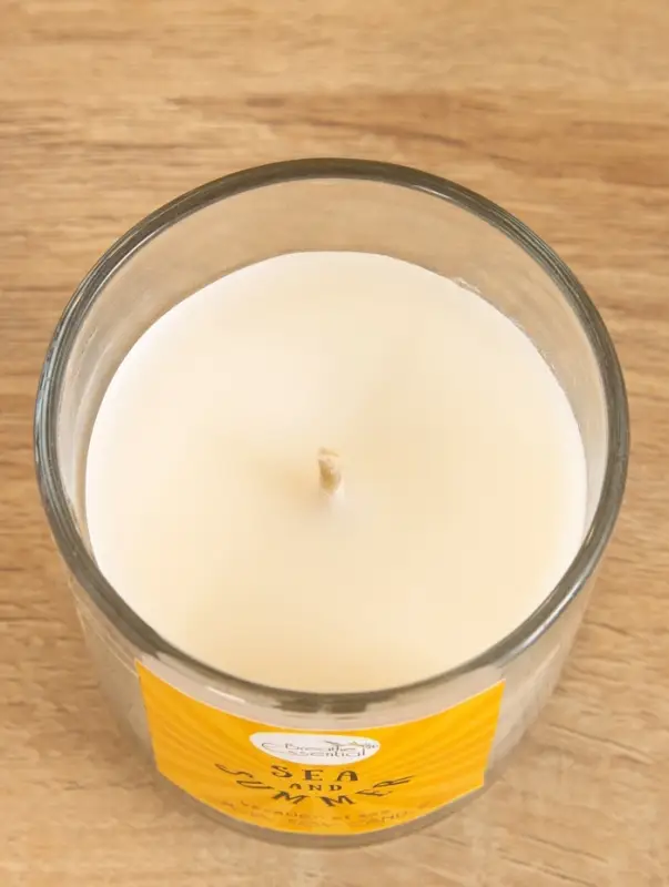 Свеча с кристаллом внутри Sea and Summer Свеча с кристаллом внутри Sea and Summer "Vacation at Sea" морской, 120 гр