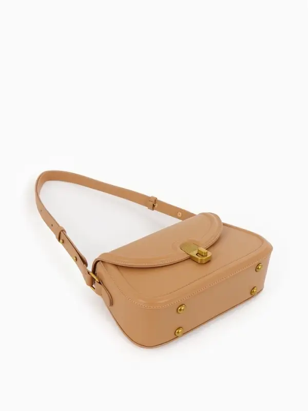 Сумка женская мессенджер TEXTURA на клапане, 23&times;6&times;13 см, тёмно-бежевая