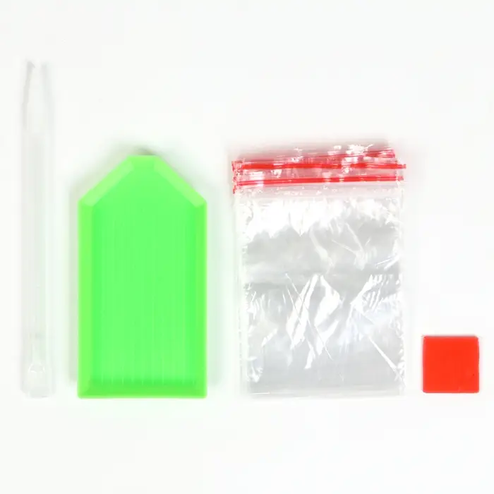 Алмазная мозаика с частичным заполнением на холсте &laquo;Красный цветок&raquo;, 20&times;30 см