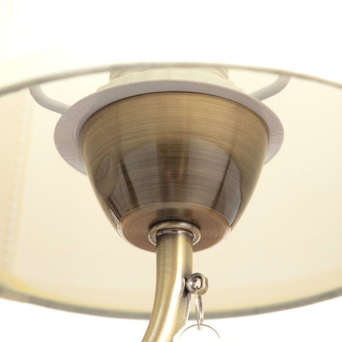 Люстра Люстра "Доротея" 3х40Вт E14 бронза 55х55х76 см BayerLux