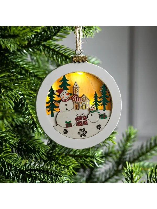 Ёлочная игрушка &laquo;Шар со снеговиками&raquo;, 10.5&times;10.5&times;1.5 см, от батареек, свечение тёплое белое