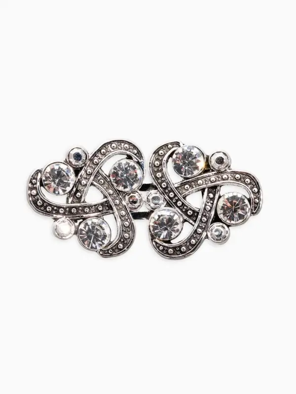 Зажим для кардигана Зажим для кардигана "Ажур", узел, цвет белый в чернёном серебре