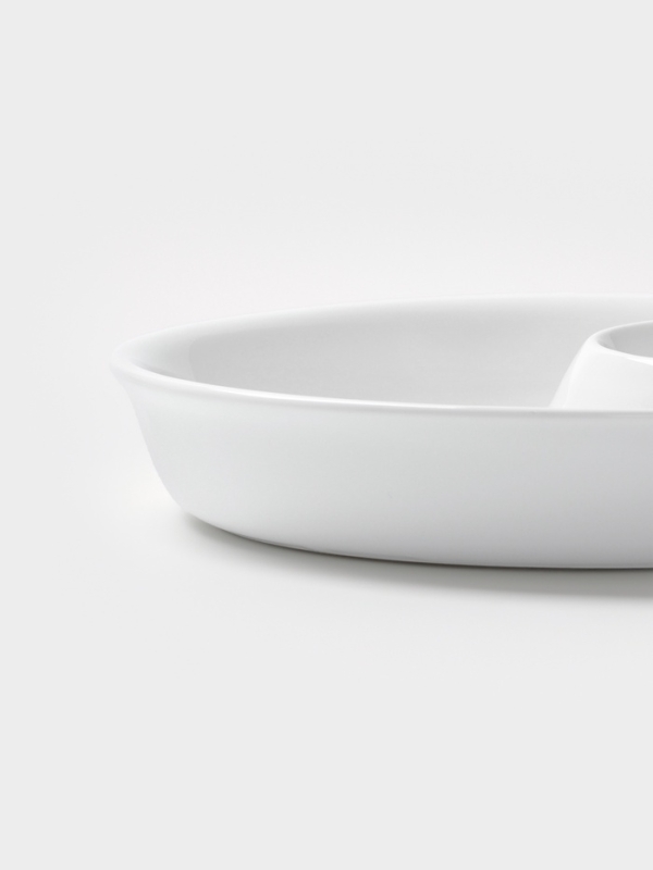 Блюдо Hanna Knövell, d=25 см, с секцией для соуса, фарфор, белое