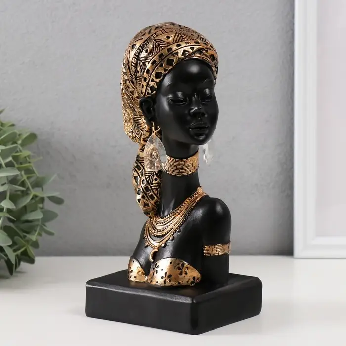 Сувенир полистоун бюст "Африканка в косынке с узорами" золото 12х9х22 см
