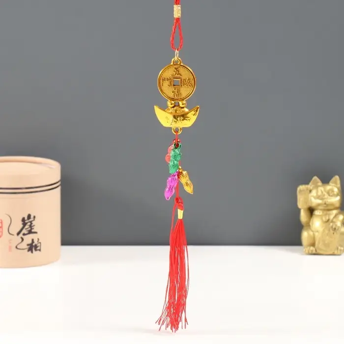 Подвеска пластик, текстиль &laquo;Китайская монета на слитке ямб с арахисом&raquo;, 30 см