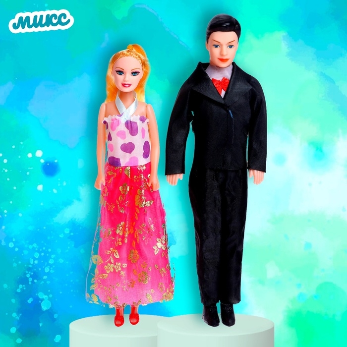 Набор кукол «Семья» с аксессуарами, МИКС