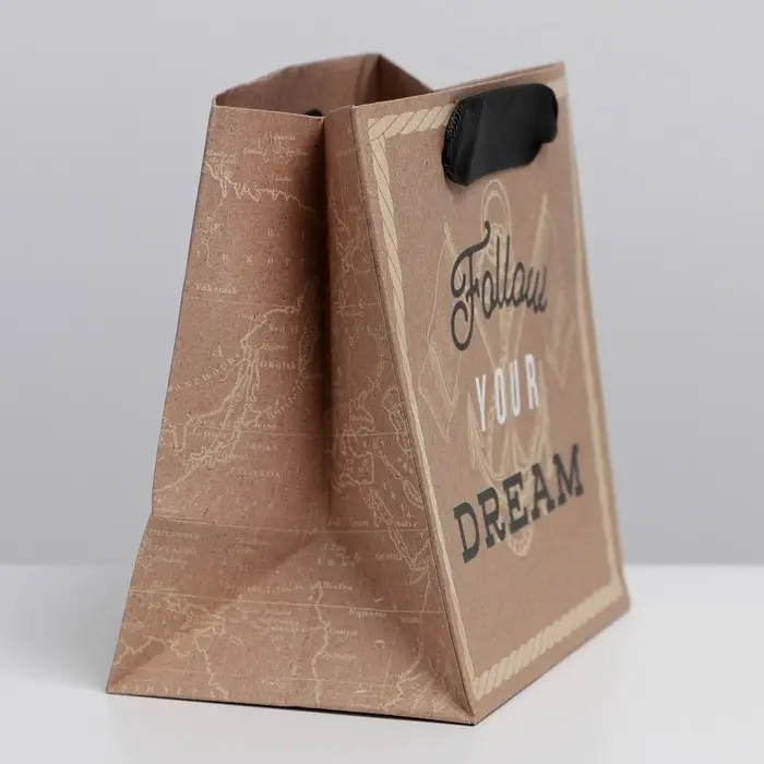 Пакет подарочный крафтовый квадратный, упаковка, «Follow», 14 х 14 х 9 см Пакет подарочный крафтовый квадратный, упаковка, «Follow», 14 х 14 х 9 см