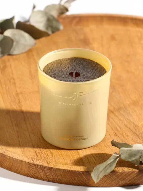 Свеча ароматическая Stella Fragrance 160 гр, Tropic Blossom Свеча ароматическая Stella Fragrance 160 гр, Tropic Blossom