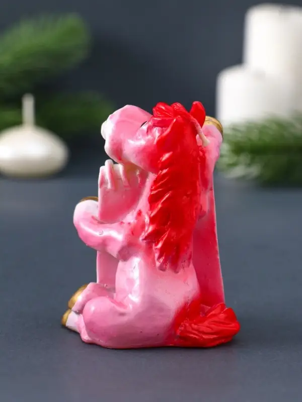 Свеча декоративная &laquo;Лошадка с открыткой&raquo; 6&times;4.5&times;8.5 см, розово-голубой