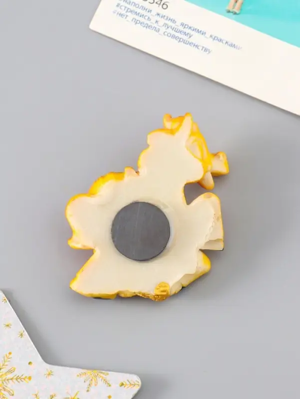 Магнит полистоун "Лошадка с монетами и подковой" МИКС 5,5х6,5 см