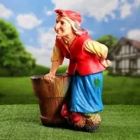 Фигурное кашпо "Бабка-Ежка" 53см