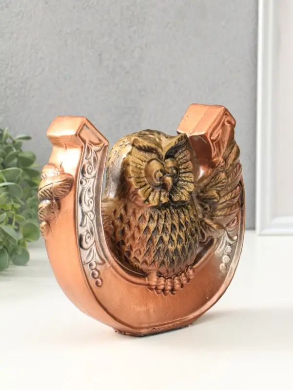 Копилка для денег &laquo;Сова с подковой&raquo;, гипс, 20&times;20&times;7 см