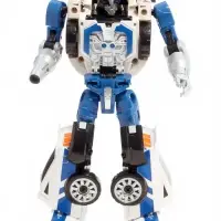 Робот &laquo;Полицейская машина&raquo;, с металлическими элементами, трансформируется