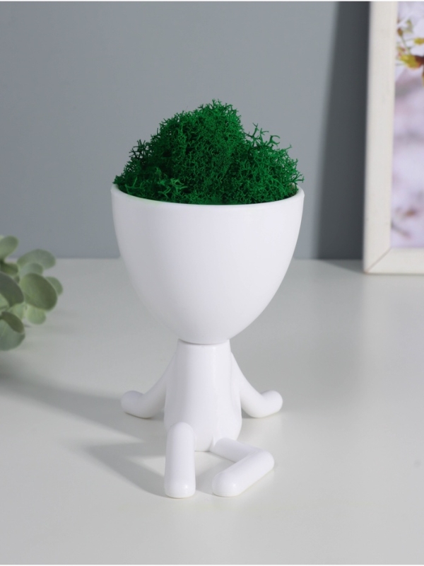 Кашпо пластиковое "Мистер Грин на чиле" 10*10,5*7,3 см белый