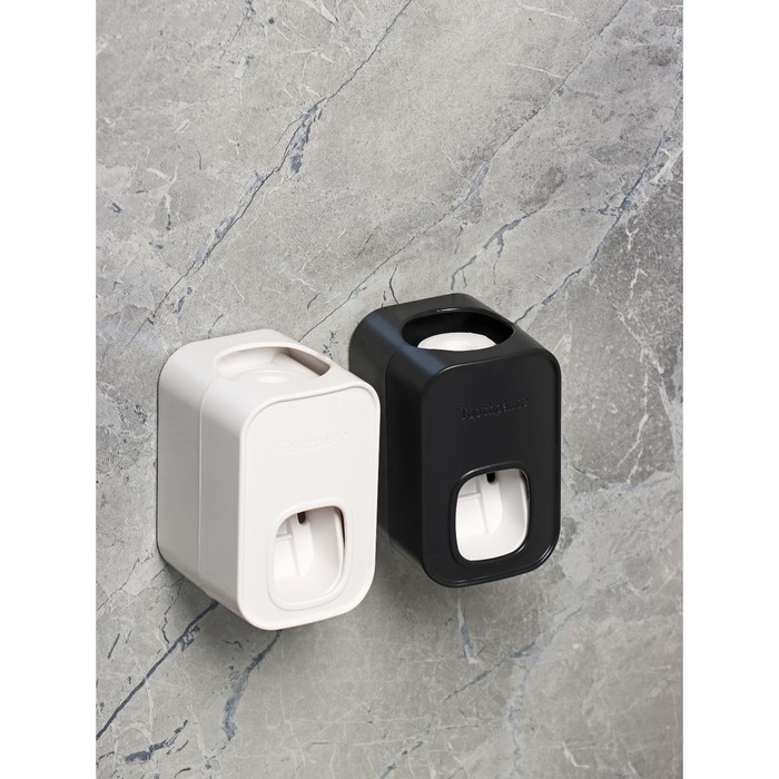 Выдавливатель для зубной пасты на клейкой ленте Доляна, 5,5×6×9 см, цвет МИКС Выдавливатель для зубной пасты на клейкой ленте Доляна, 5,5×6×9 см, цвет МИКС