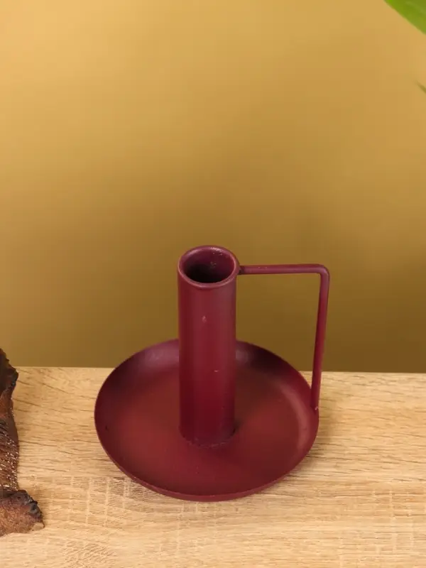 Подсвечник на 1 свечу текстурный с ручкой и блюдцем «Баклажан», 10×10×9.5 +/- ,5 см Подсвечник на 1 свечу текстурный с ручкой и блюдцем «Баклажан», 10×10×9.5 +/- ,5 см