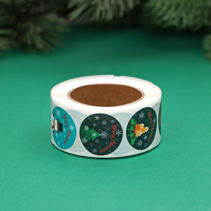 Новый год. Наклейки новогодние в рулоне Новый год. Наклейки новогодние в рулоне "Новогодняя ночь", 500 шт, 2,5 х 2,5 см.