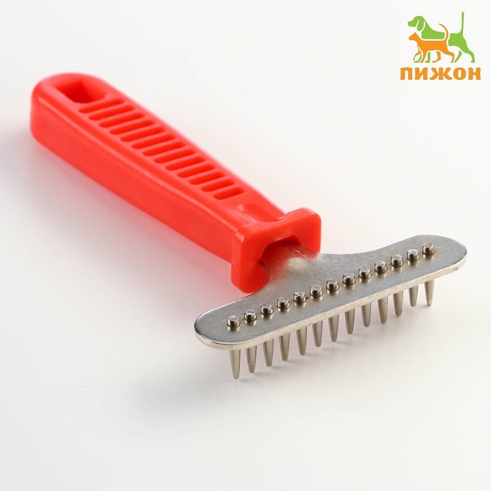 Расчёска-грабли с конусообразными зубьями, 8 х 15,5 см , красная Расчёска-грабли с конусообразными зубьями, 8 х 15,5 см , красная