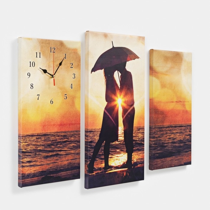 Часы-картина настенные, модульные Часы-картина настенные, модульные "Влюблённая пара на берегу", бесшумные, 60 х 80 см, триптих 204506