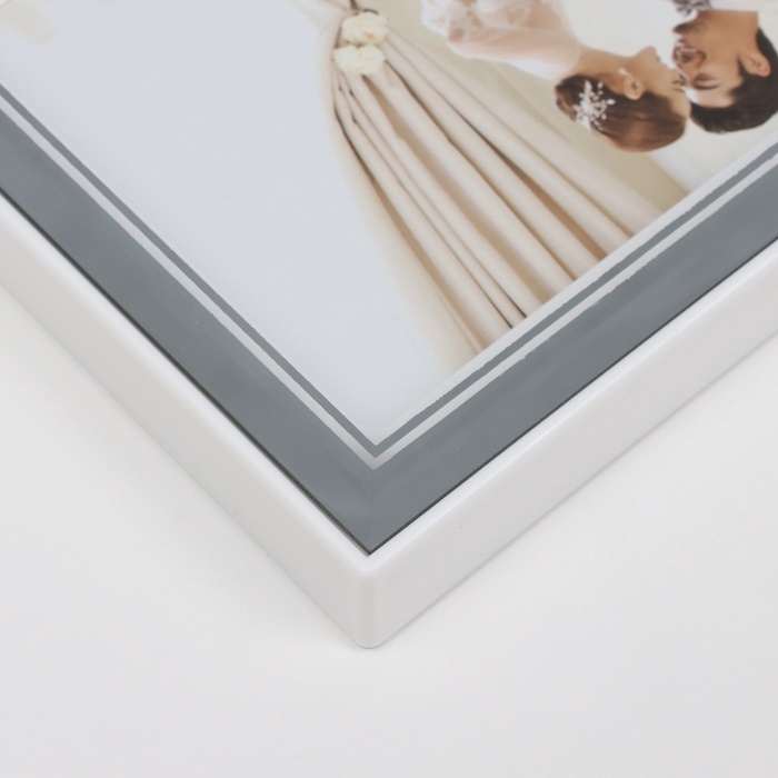 Фоторамка пластик на 2 фото 6х8,5 и 9х13 см Фоторамка пластик на 2 фото 6х8,5 и 9х13 см "Яркие моменты" свет от USB, серебро 18х2х23 см 107050