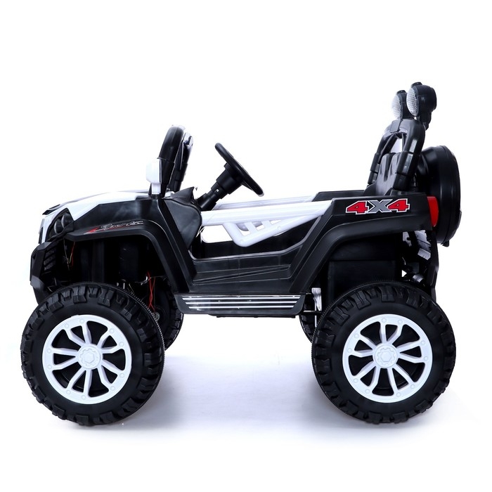 Электромобиль «Квадроцикл», 4WD полный привод, цвет белый Электромобиль «Квадроцикл», 4WD полный привод, цвет белый