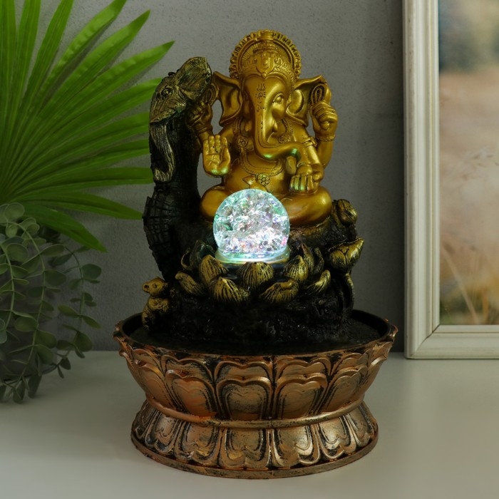 Фонтан настольный от сети, подсветка Фонтан настольный от сети, подсветка "Ганеша в золотом сидящий у лотоса" 20.5х20.5х30 см