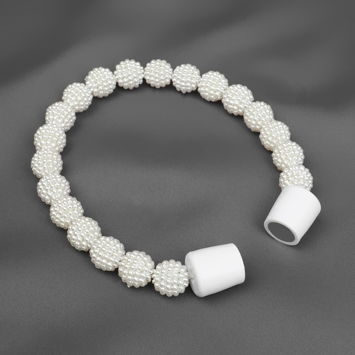 Подхват для штор «Бусы из бисера», d = 1,3 см, 30 см, цвет белый Подхват для штор «Бусы из бисера», d = 1,3 см, 30 см, цвет белый