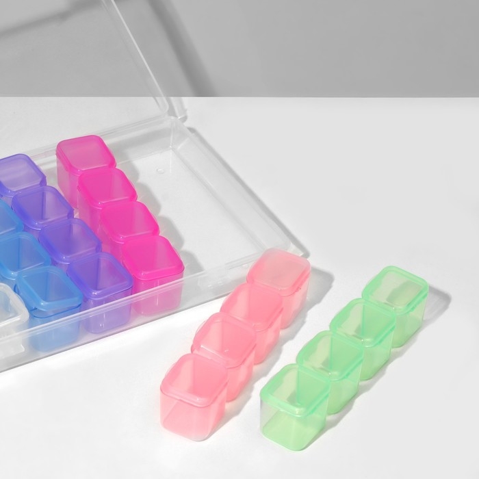 Подставка под украшения с футлярами 28 мест, 17×11×2,5 см, цвет разноцветный Подставка под украшения с футлярами 28 мест, 17×11×2,5 см, цвет разноцветный