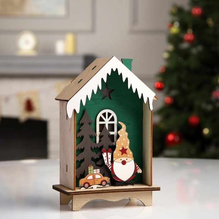 Светодиодная фигура «Зелёная хижина» 12 × 18 × 5.5 см, дерево, батарейки LR1130х3 (в комплекте), свечение тёплое белое