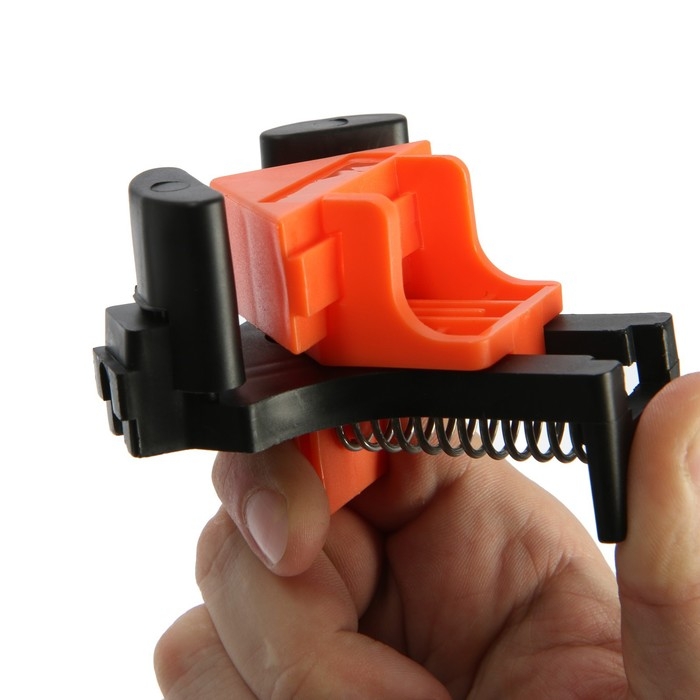 Мини угловая струбцина ЛОМ, зажим до 25 мм, 1 шт. Мини угловая струбцина ЛОМ, зажим до 25 мм, 1 шт.