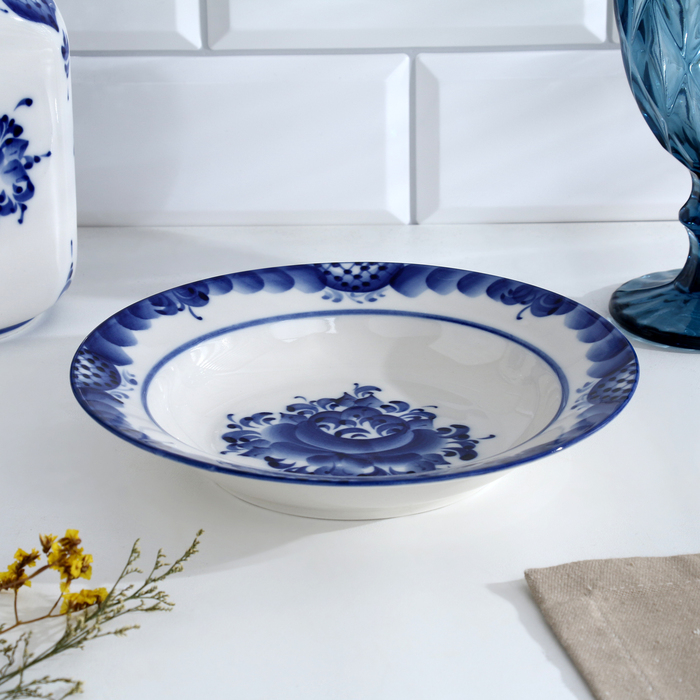 Тарелка «Цветы», глубокая, D=20 см, H=4 см, гжель Тарелка «Цветы», глубокая, D=20 см, H=4 см, гжель