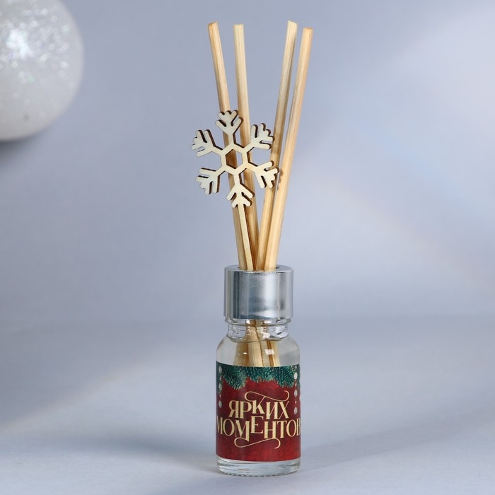 Новый год! Диффузор ароматический палочки «Новогодняя коллекция: Ярких моментов», сосна, 10 мл