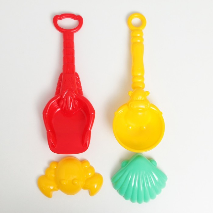 Набор детский  Набор детский "Трактор с прицепом": 5 игрушек для песочницы, пластик, 40 х 12 х 13 см, микс