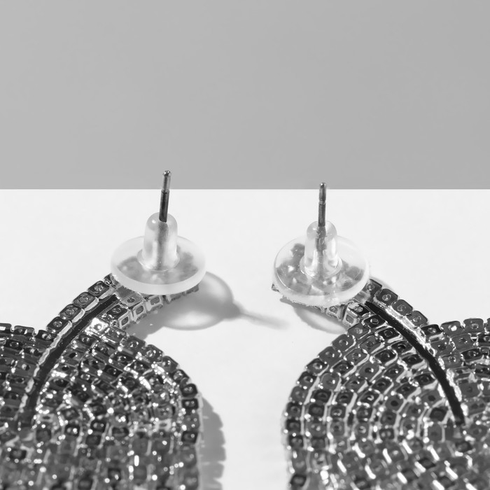 Серьги висячие со стразами «Грация» лесенка, цвет белый в серебре, 11 см Серьги висячие со стразами «Грация» лесенка, цвет белый в серебре, 11 см