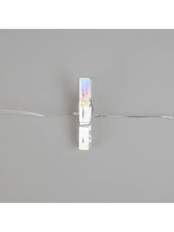 Гирлянда &laquo;Нить&raquo; 2 м роса с насадками &laquo;Прищепки&raquo;, IP20, серебристая нить, 20 LED, свечение тёплое белое, ААх2