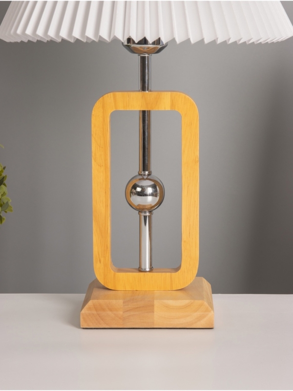 Лампа настольная BayerLux ЭКО Лампа настольная BayerLux ЭКО "Диана" 1х40Вт Е27 коричневый 30х30х46см