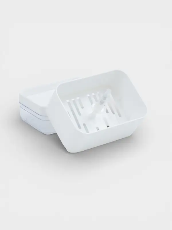 Дозатор для моющего средства с подставкой для губки Raccoon, губка в комплекте, белый