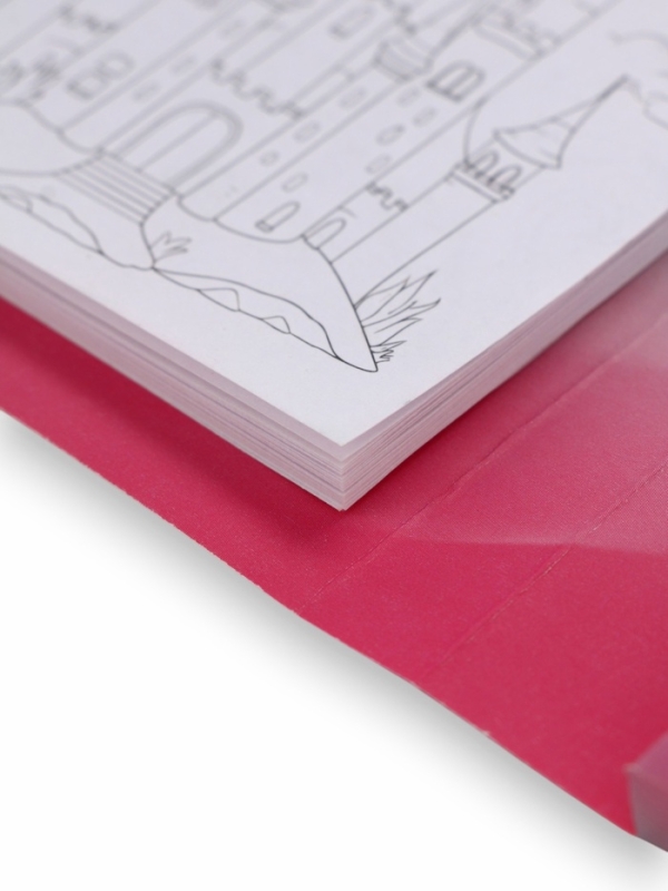 Набор в открытке: отрывной блок с заданиями и карандаши Набор в открытке: отрывной блок с заданиями и карандаши "8 марта!"