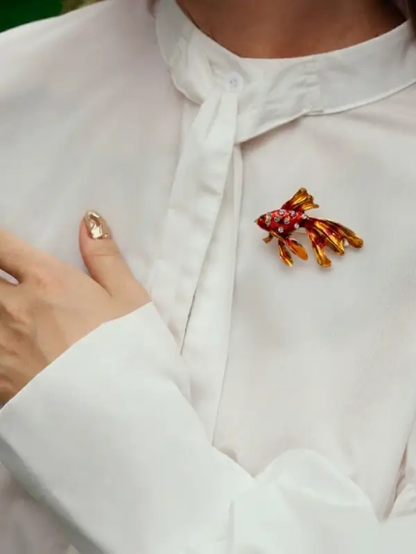 Брошь &laquo;Золотая рыбка&raquo;, красная, золотой в золоте