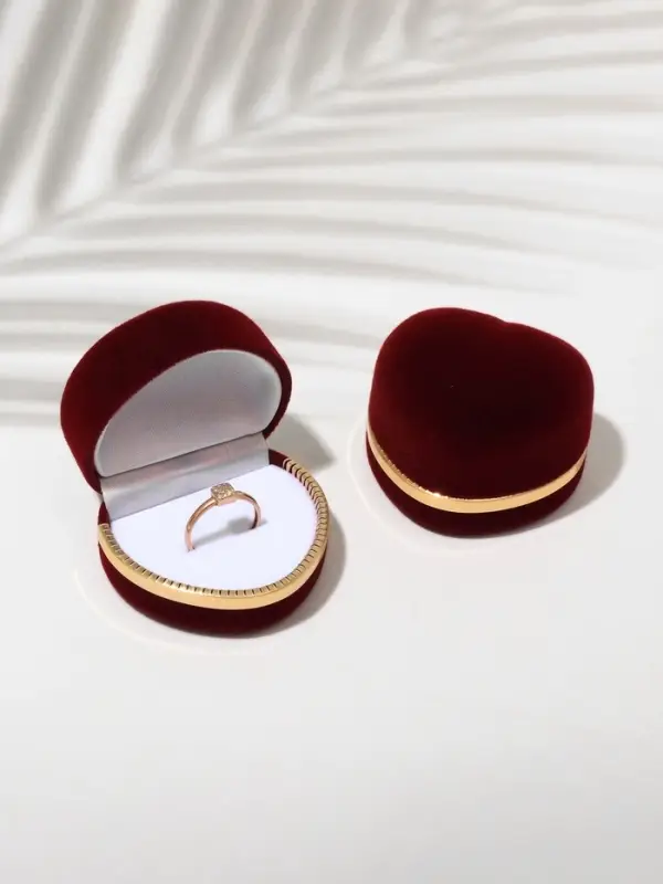 Футляр под кольцо, серьги &laquo;Сердце&raquo;, бархатный, 4&times;5 см, бордовый с золотом